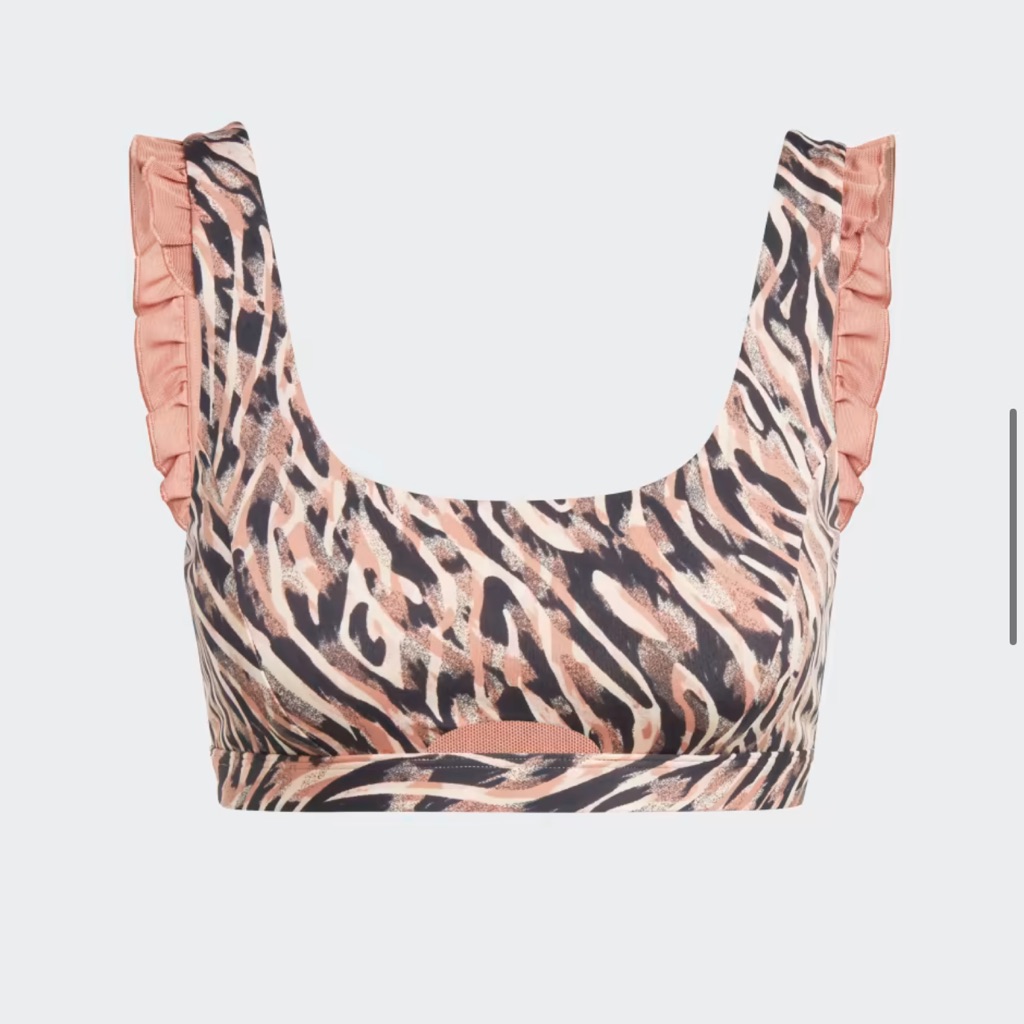 Coreflow Studio Medium Support Bra.